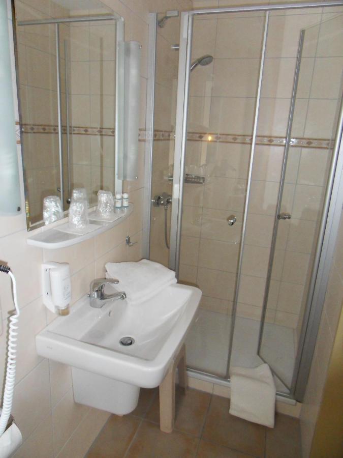 Hotel Brandaris Langeoog Bagian luar foto